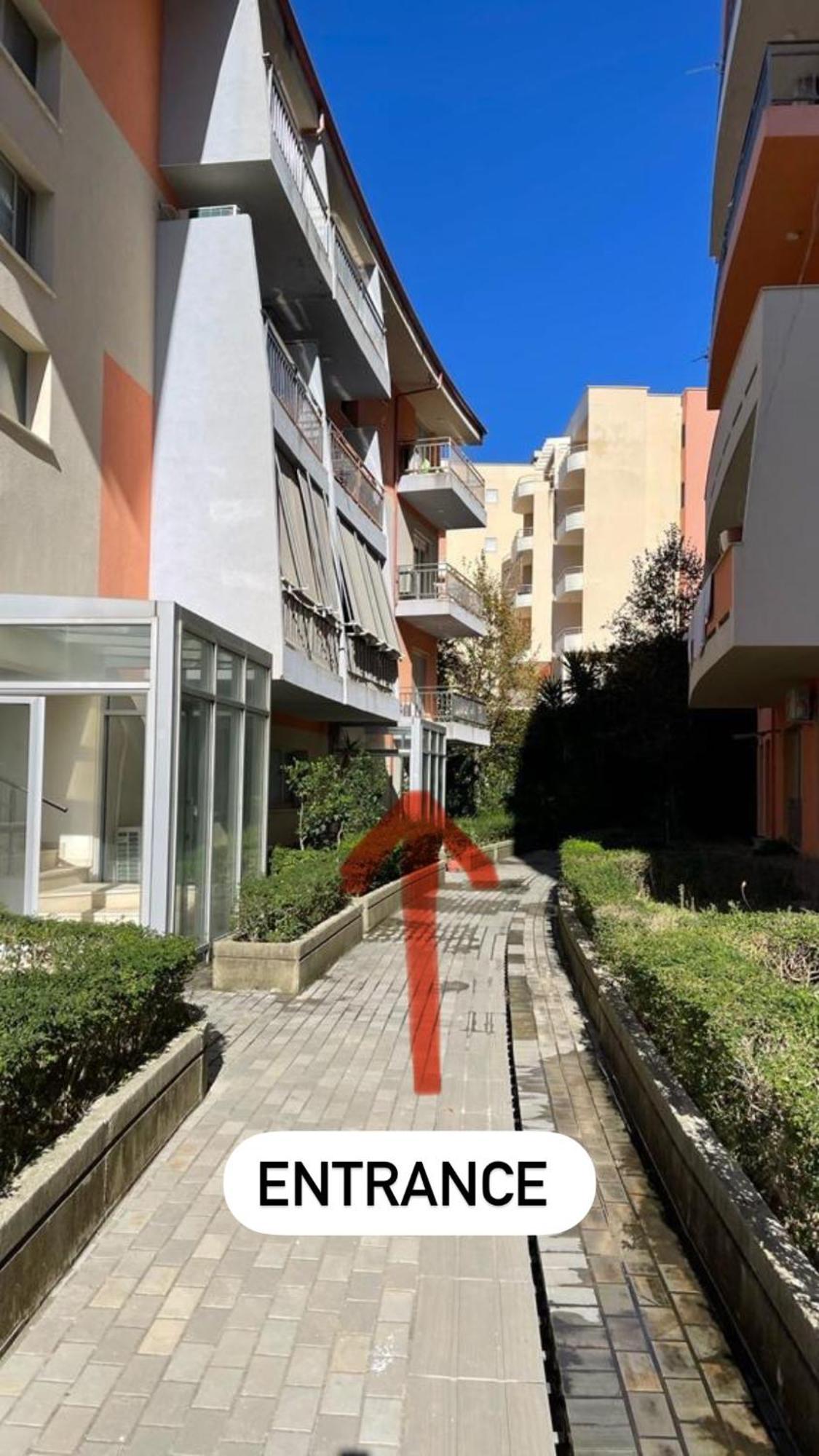 Scandi * Vlorë